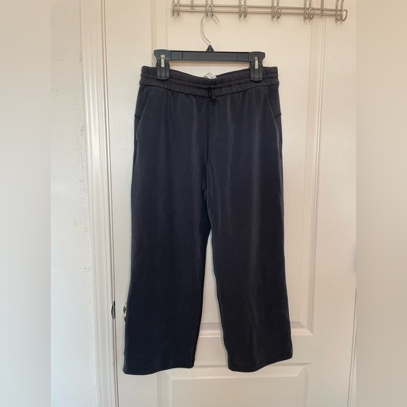 Lululemon Athletica Charcoal Soft Stream Pants Size 8 - Picture 3 of 5